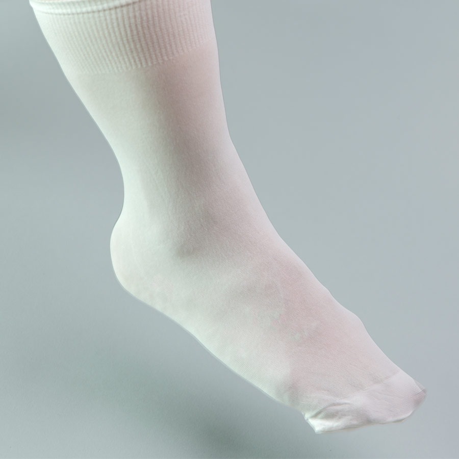 BCR® Cleanroom Socks - Cleanroom Supplies | Berkshire UK